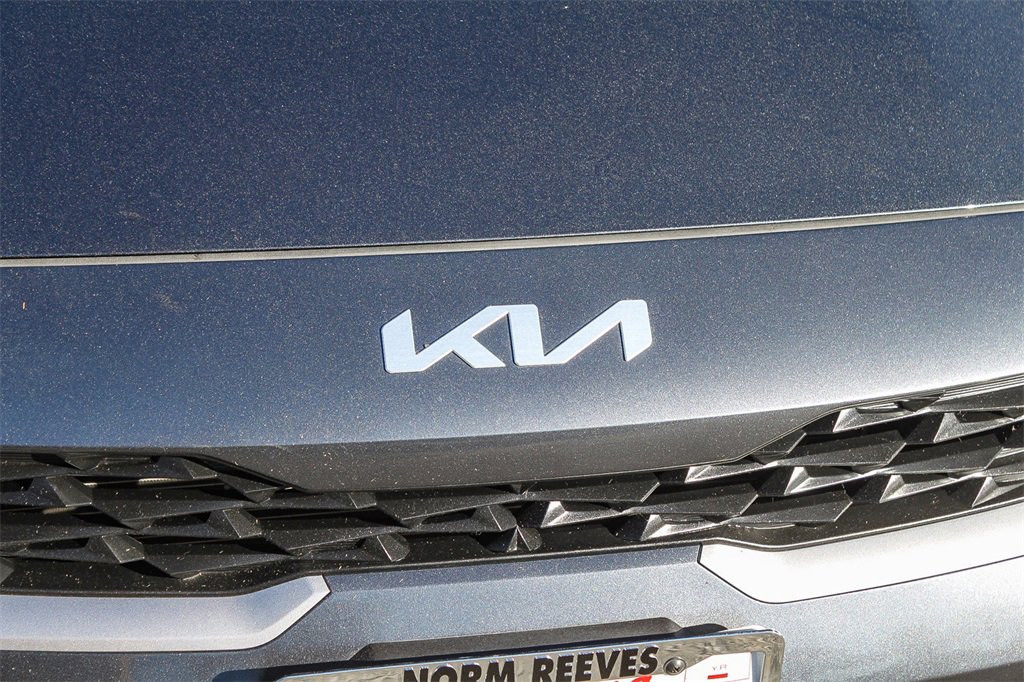 Used 2022 Kia Forte LXS w/ LXS Technology Package image 6