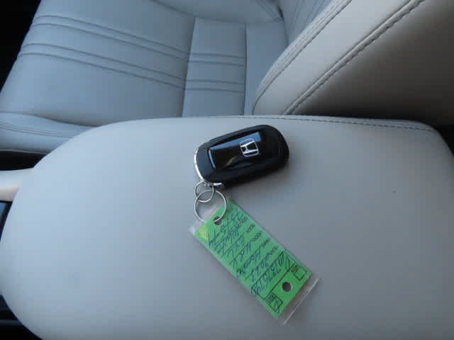 Used 2023 Honda HR-V EX-L image 26