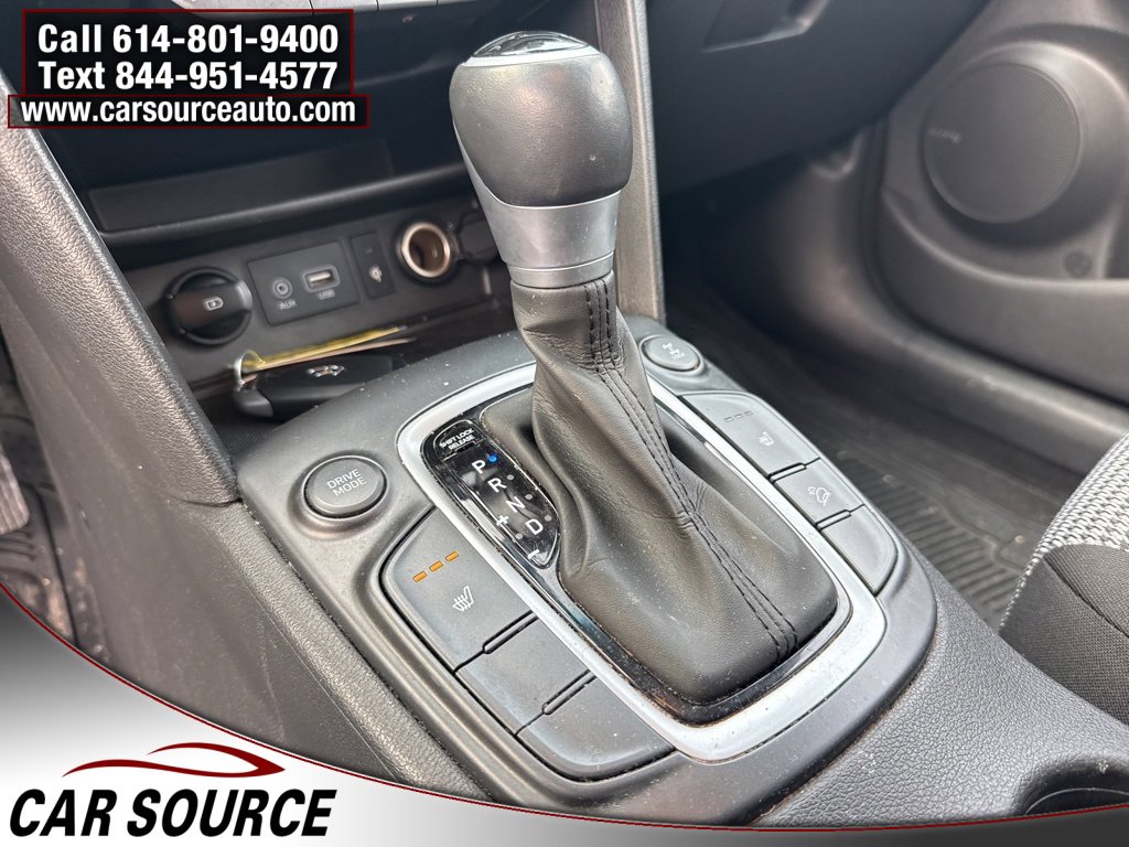 Used 2021 Hyundai Kona SEL Plus w/ Cargo Package image 12