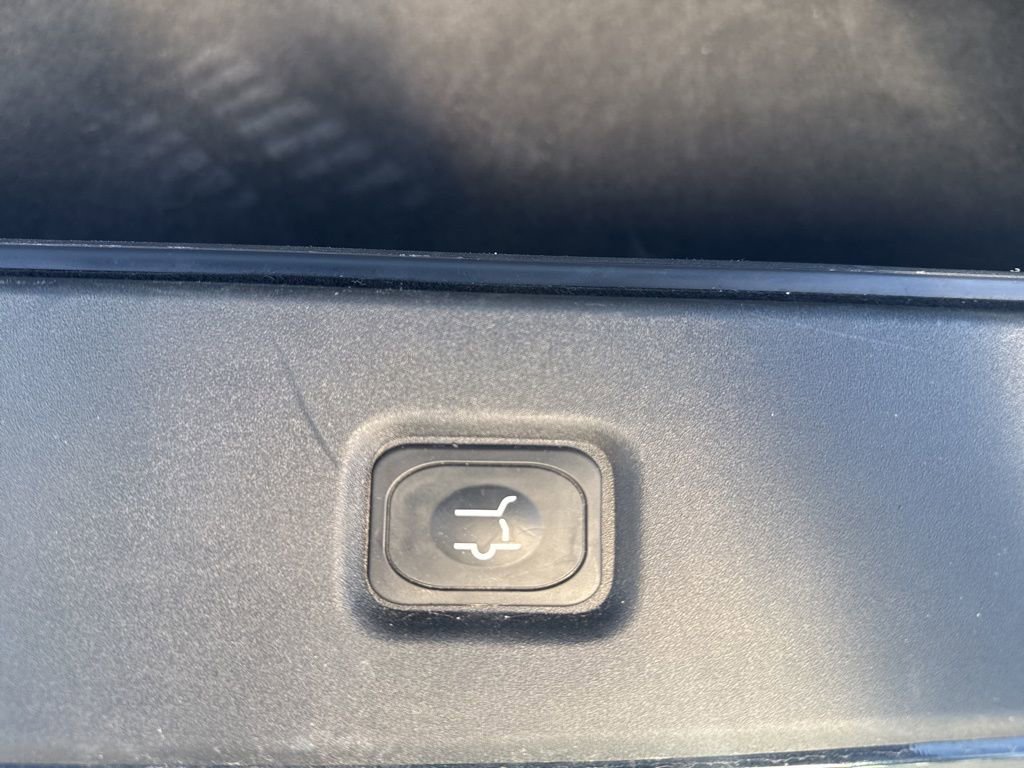 Used 2025 Ford Expedition Platinum w/ Stealth Performance Package image 7