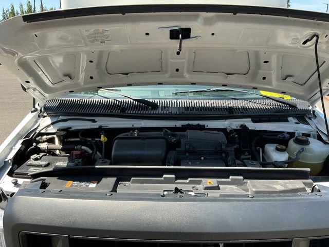 Used 2023 Ford E-450 and Econoline 450 Super Duty RWD image 18