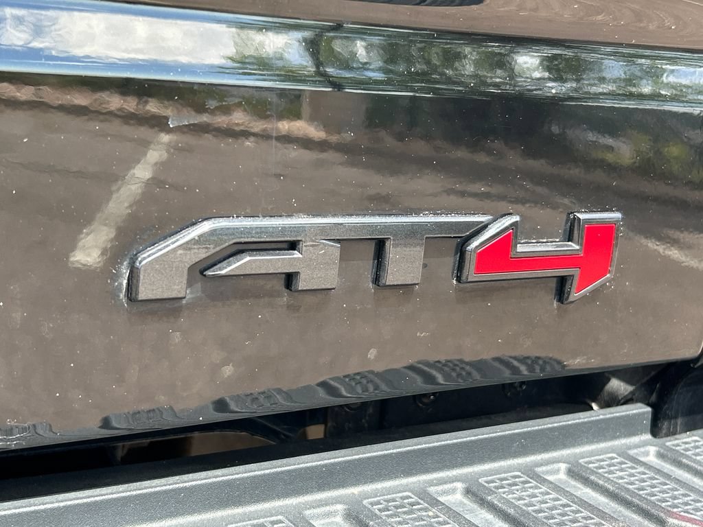 Used 2022 GMC Sierra 1500 AT4 w/ AT4 Carbonpro Edition AWD/4WD image 37
