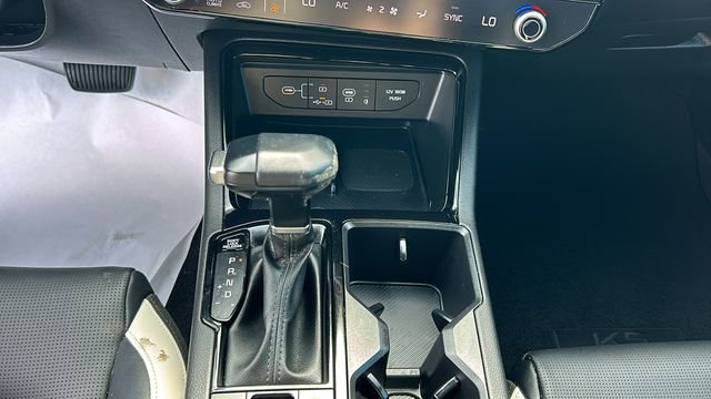 Used 2025 Kia K5 GT-Line w/ GT-Line Premium Package FWD image 21