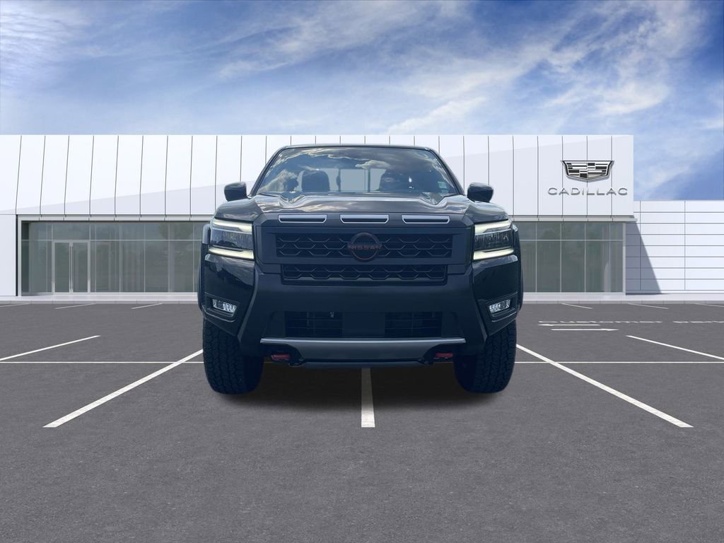 Used 2025 Nissan Frontier PRO-4X image 3