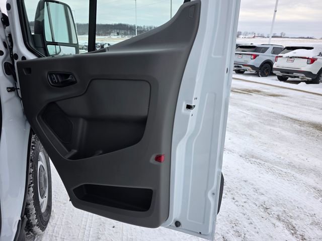 New 2026 Ford Transit 250 148 Medium Roof image 28