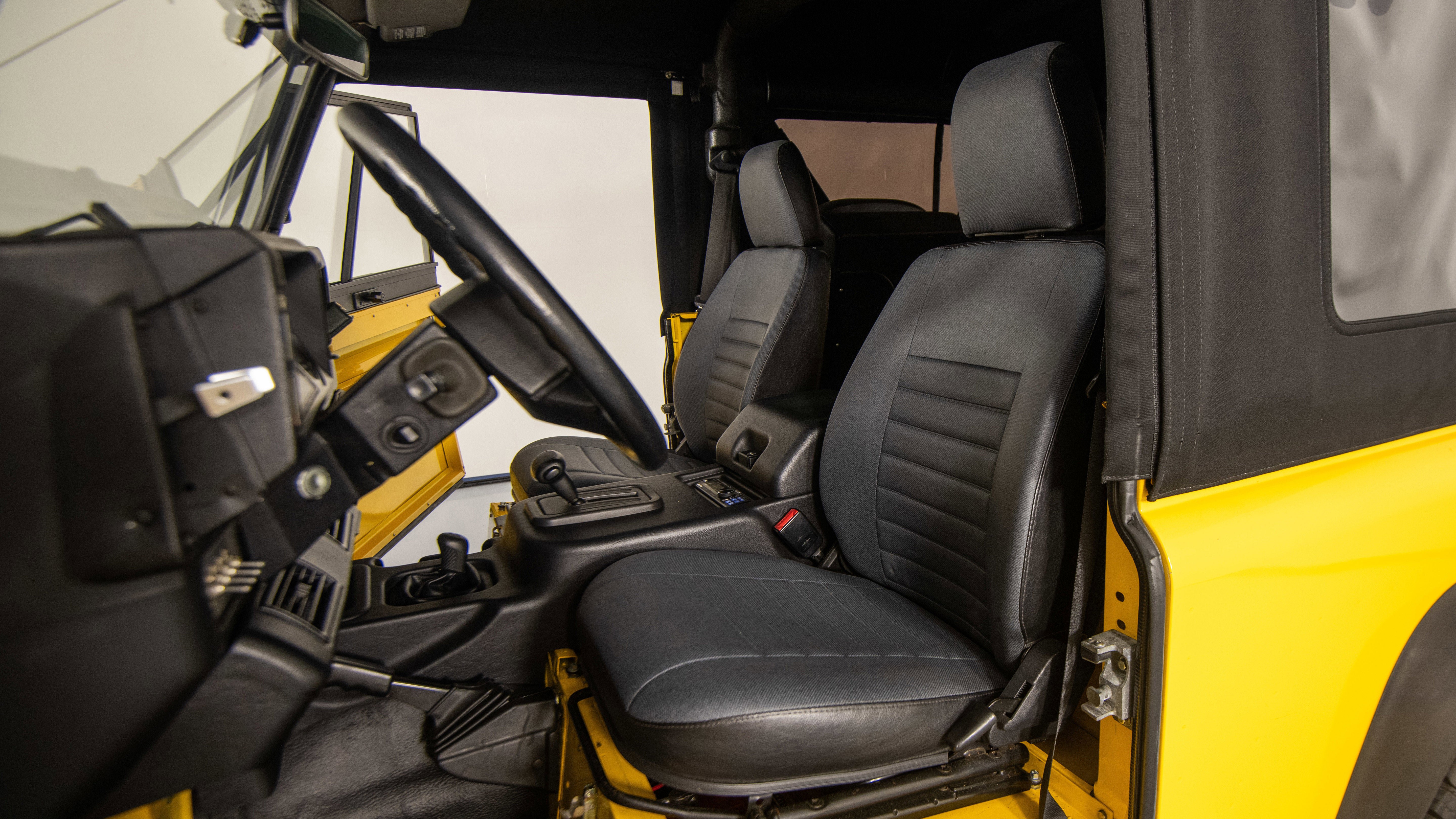 Used 1997 Land Rover Defender 90 AWD/4WD image 41