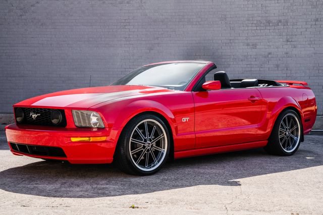 Used 2006 Ford Mustang GT Premium RWD image 6