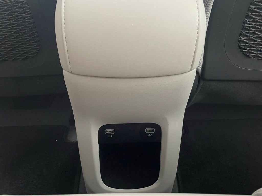 Used 2023 Hyundai Ioniq 5 Limited image 18