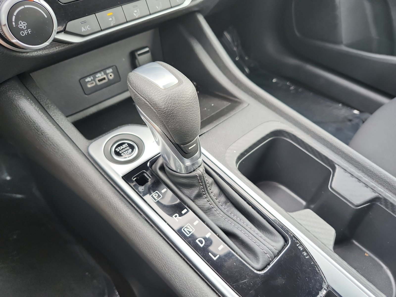 Used 2022 Nissan Sentra SV w/ Trunk Package FWD image 22