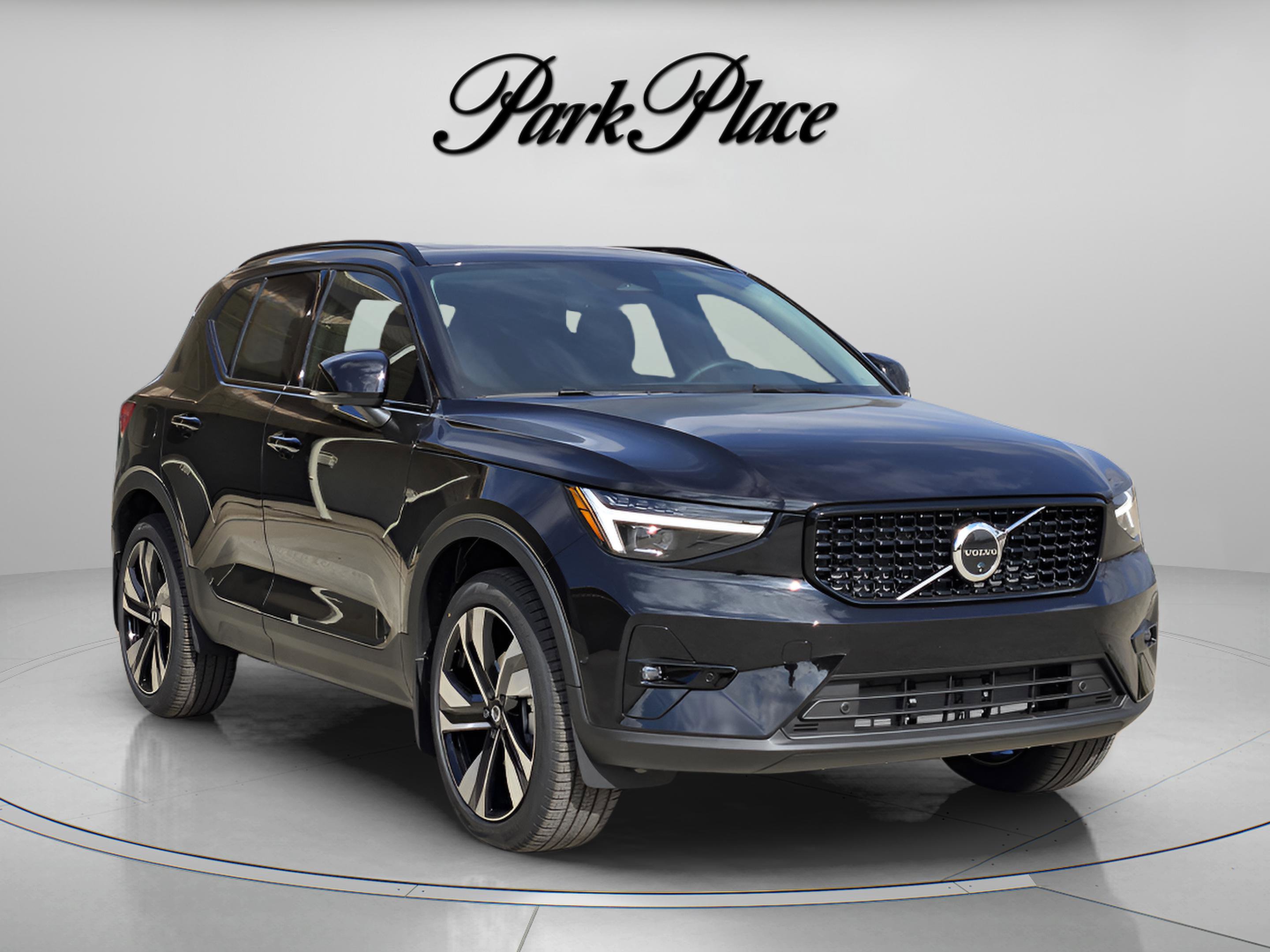 New 2026 Volvo XC40 B5 Ultra w/ Protection Package Premier AWD/4WD image 8