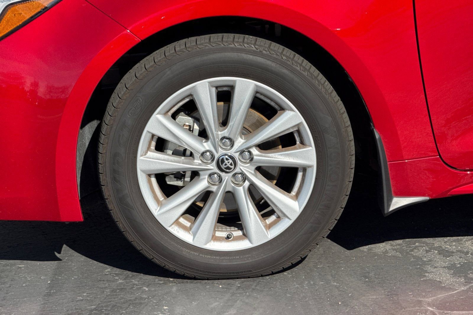 Used 2025 Toyota Corolla SE image 42