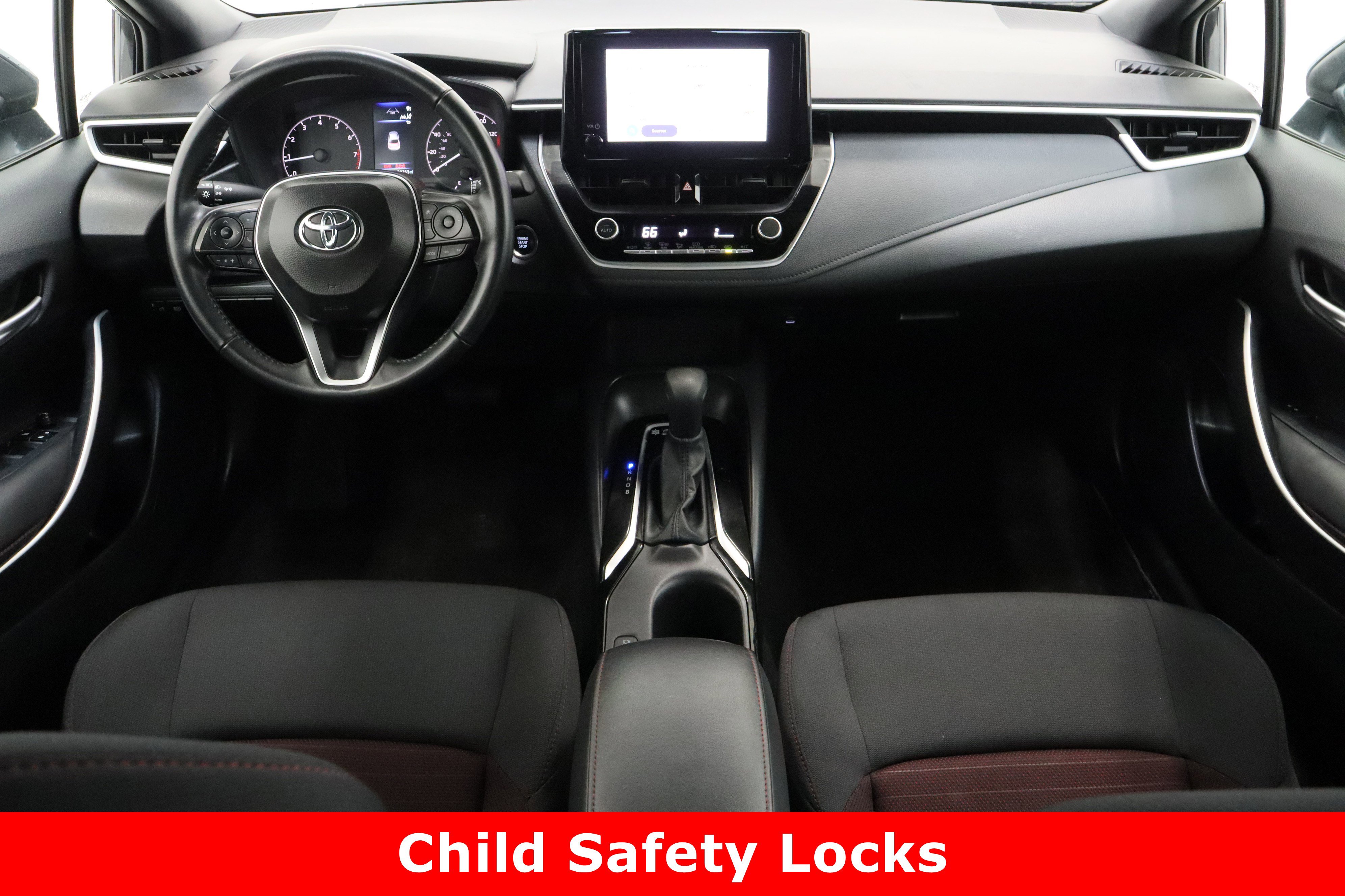 Used 2025 Toyota Corolla SE FWD image 27