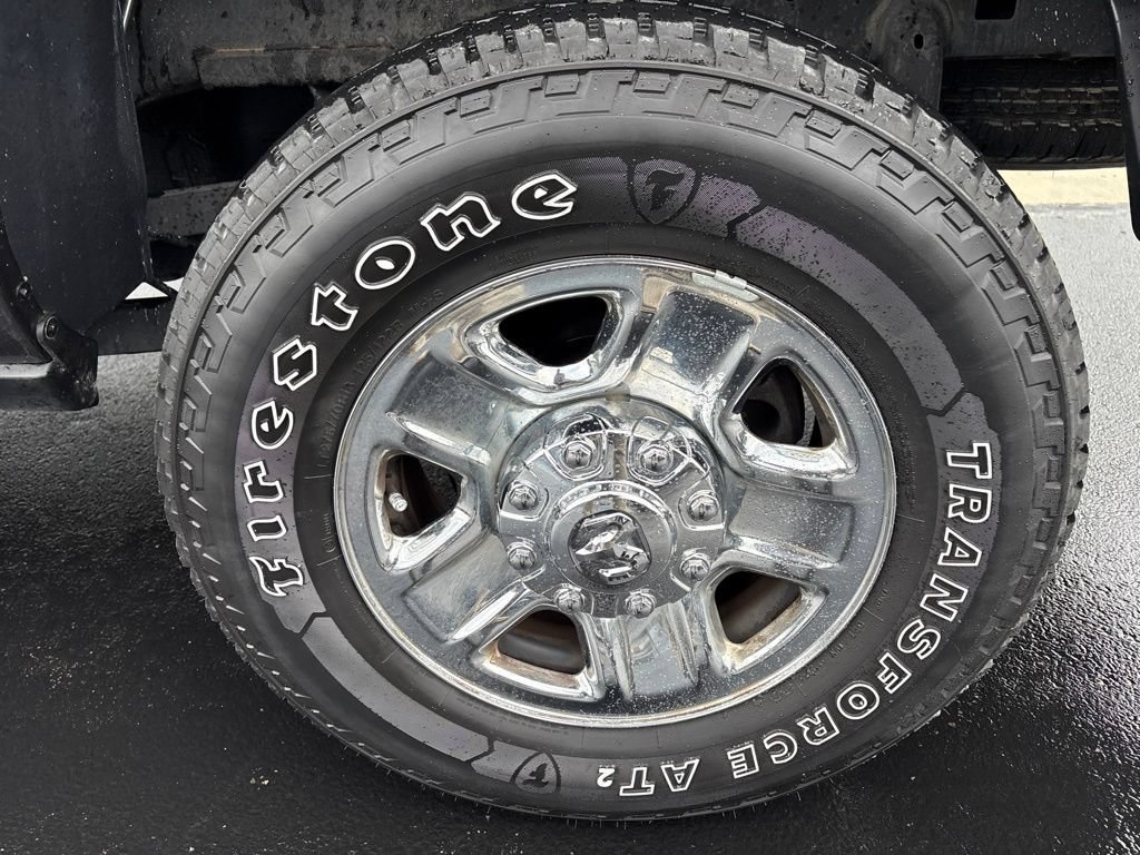 Used 2024 RAM 2500 Tradesman w/ Chrome Appearance Group AWD/4WD image 14