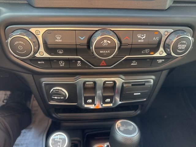 Certified 2023 Jeep Wrangler Sport image 21