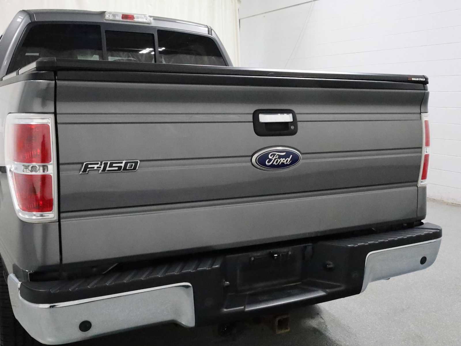 Used 2012 Ford F150 XLT w/ XLT Chrome Pkg AWD/4WD image 8