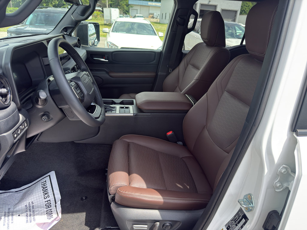 Used 2026 Toyota Land Cruiser w/ Premium Package AWD/4WD image 15