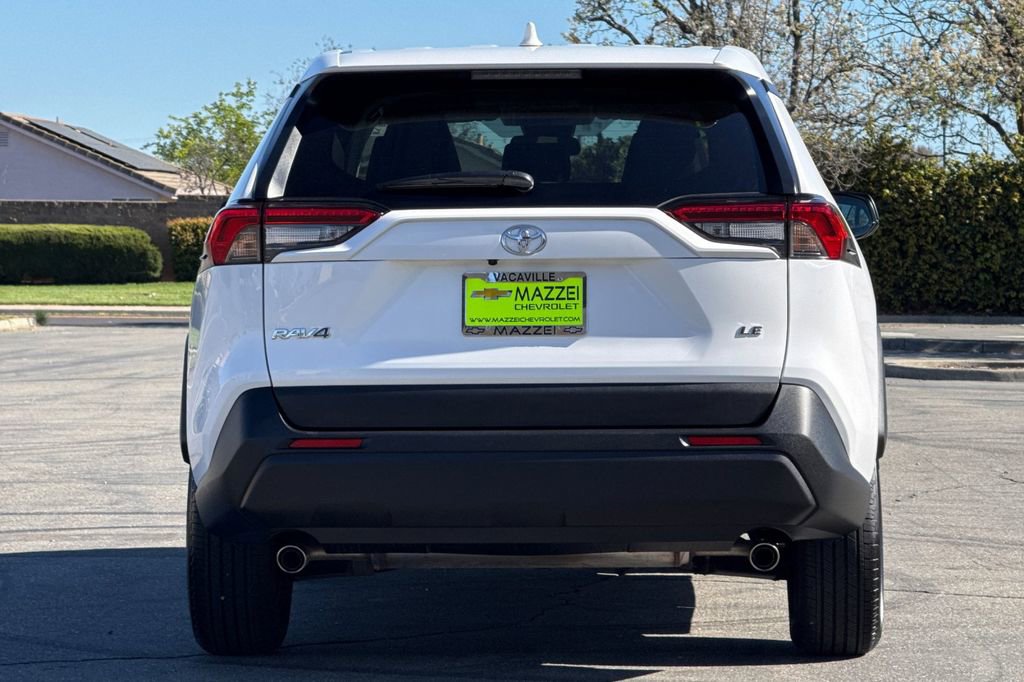 Used 2025 Toyota RAV4 LE image 12