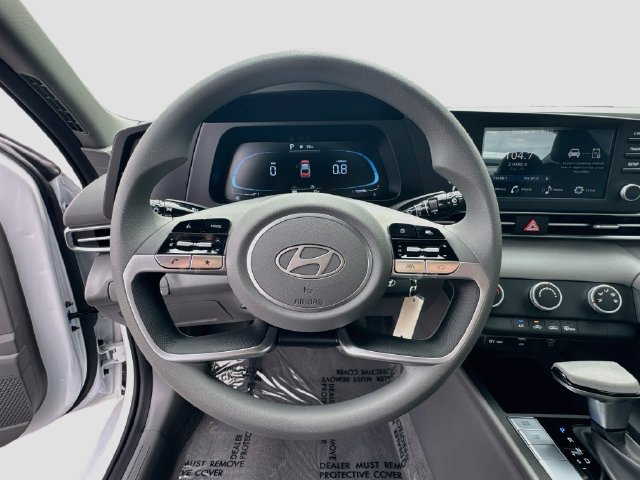 New 2026 Hyundai Elantra SE FWD image 11