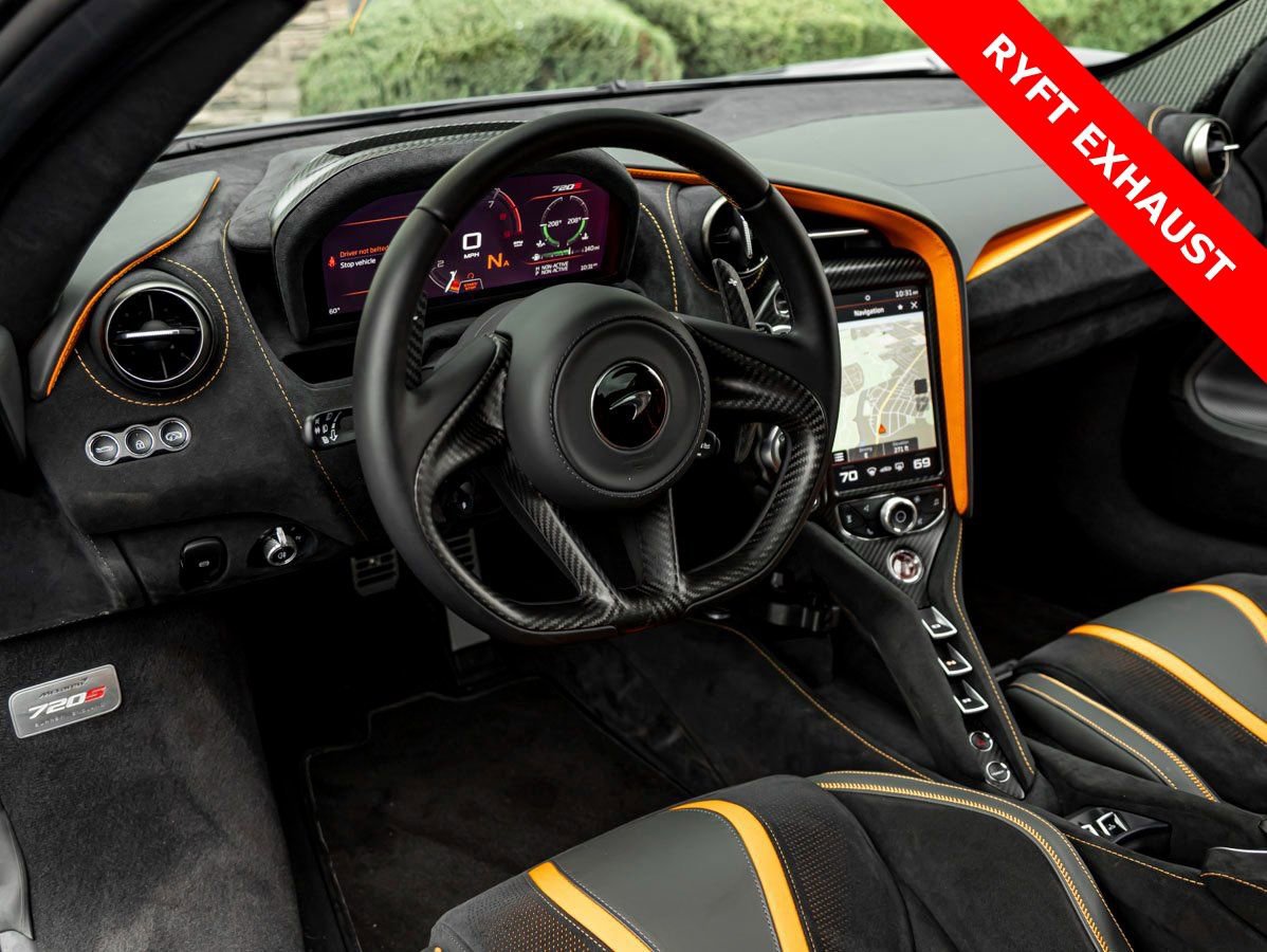 Used 2023 McLaren 720S Performance image 17