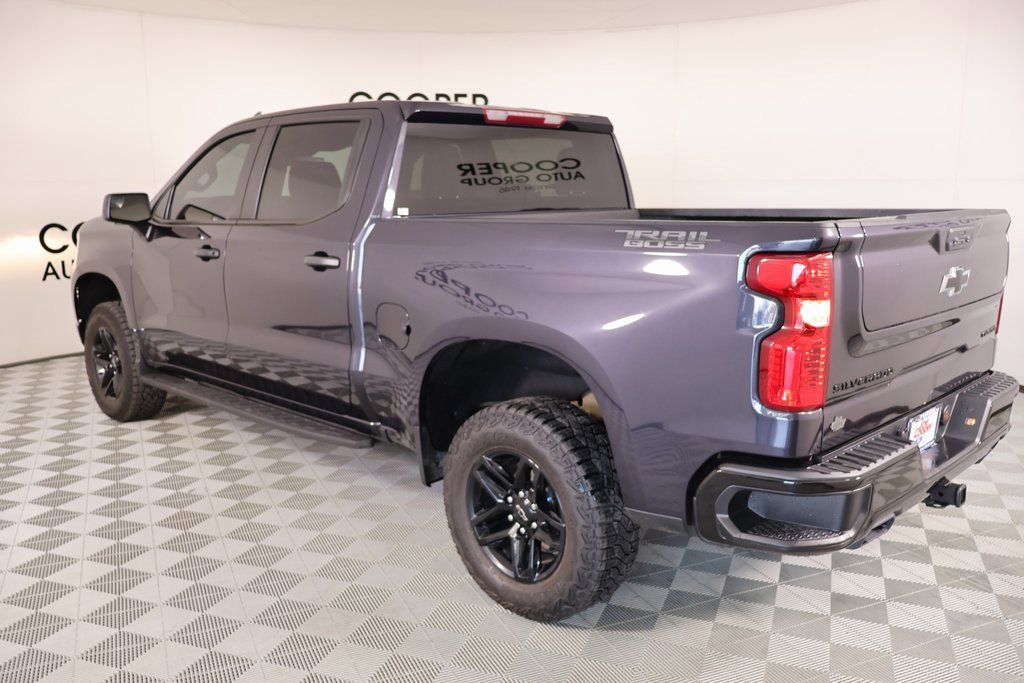 Used 2024 Chevrolet Silverado 1500 Custom Trail Boss w/ Dark Appearance Package image 21