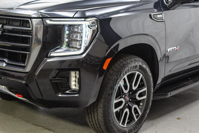 Certified 2024 GMC Yukon AT4 w/ Technology Package AWD/4WD image 5