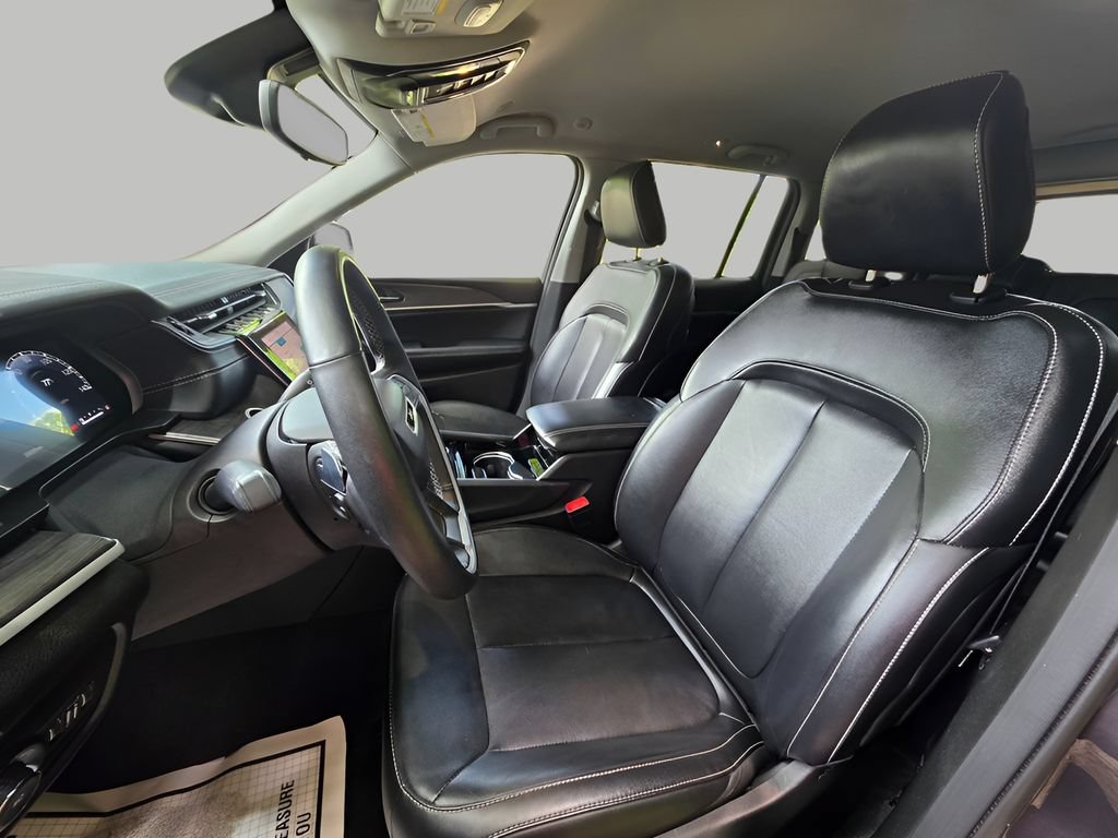 Used 2022 Jeep Grand Cherokee Limited AWD/4WD image 18