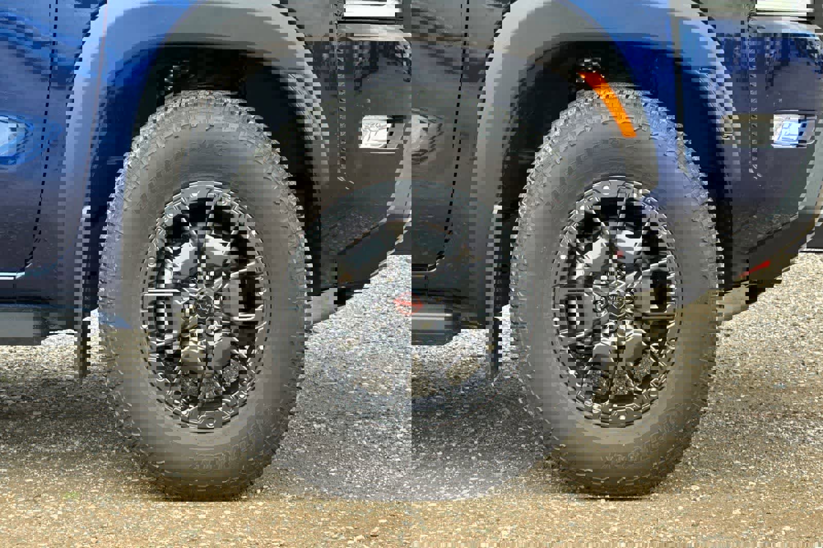 Used 2023 Nissan Frontier PRO-4X w/ Pro-4X Premium Package image 29