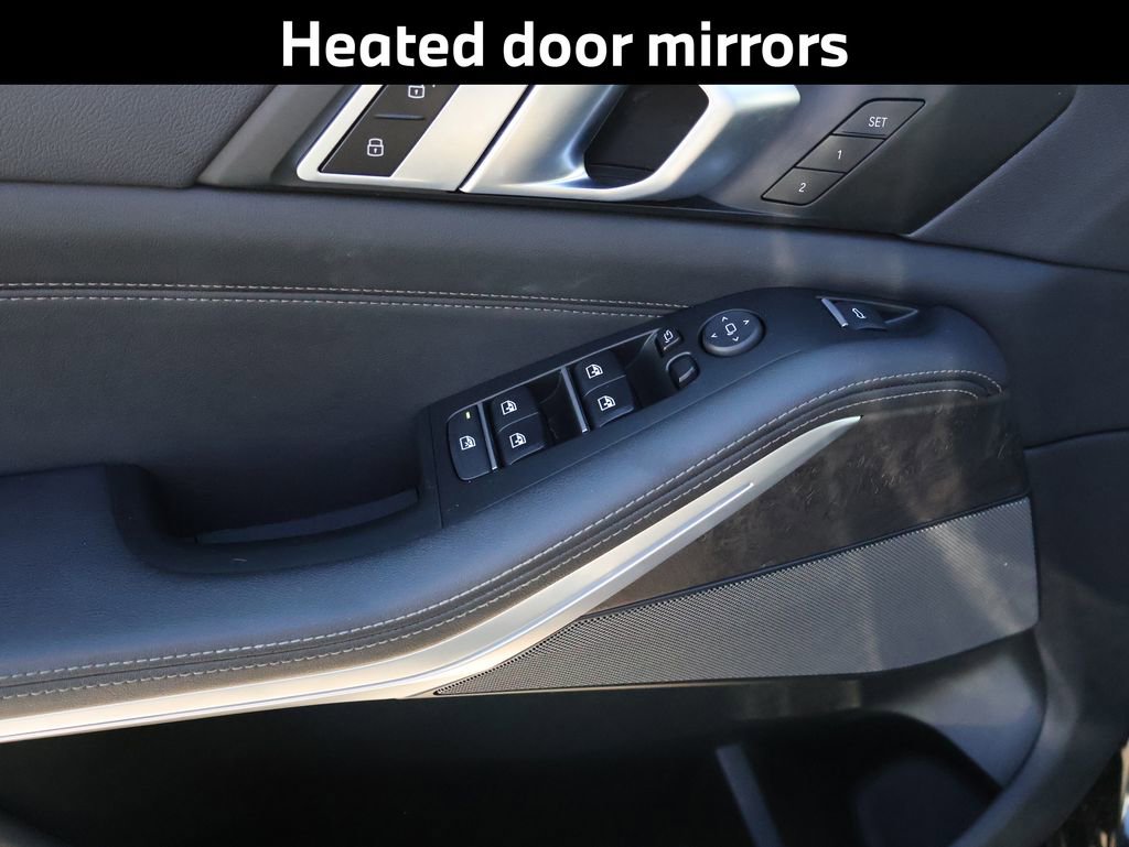 Used 2023 BMW X5 xDrive40i w/ M Sport Package image 25