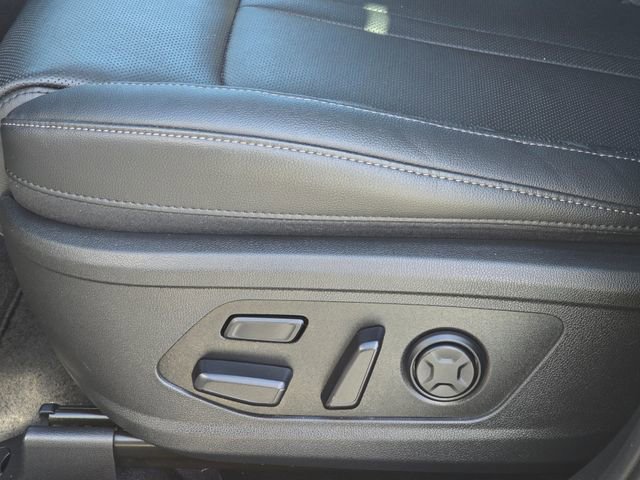 Certified 2023 Kia Sorento SX Prestige AWD/4WD image 28