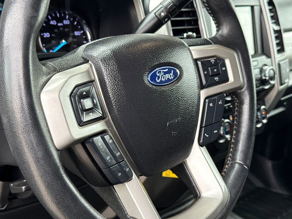 Used 2018 Ford F250 Lariat image 29