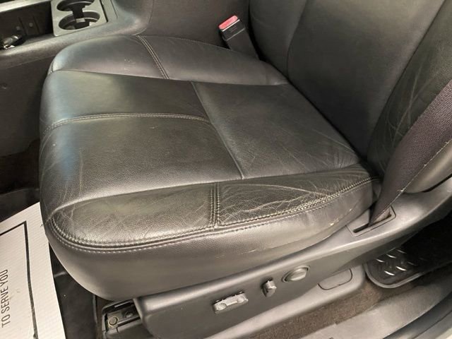 Used 2009 Chevrolet Silverado 2500 LTZ w/ Safety Package AWD/4WD image 18