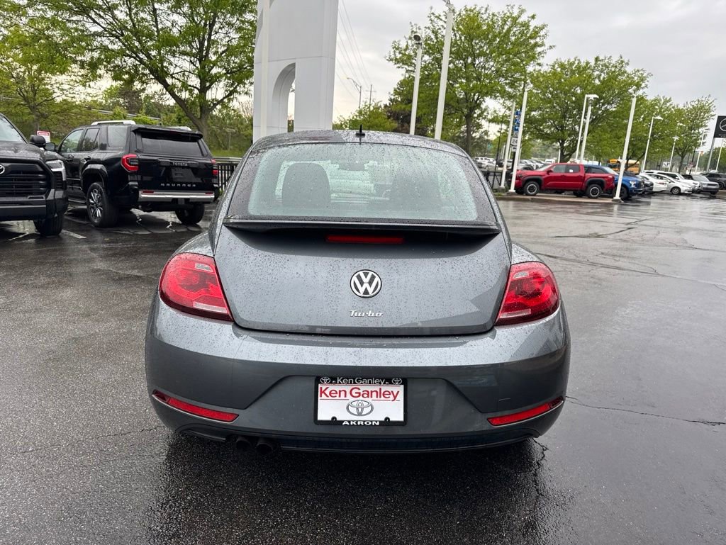 Used 2018 Volkswagen Beetle 2.0T S FWD image 5