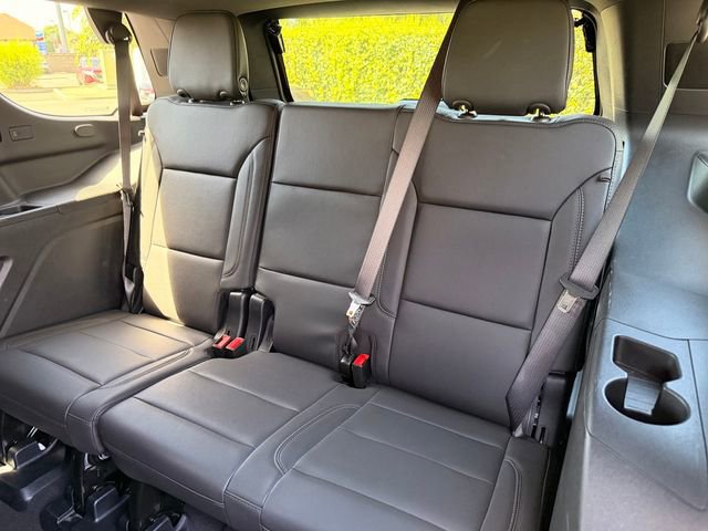 Used 2025 Chevrolet Tahoe LT AWD/4WD image 9