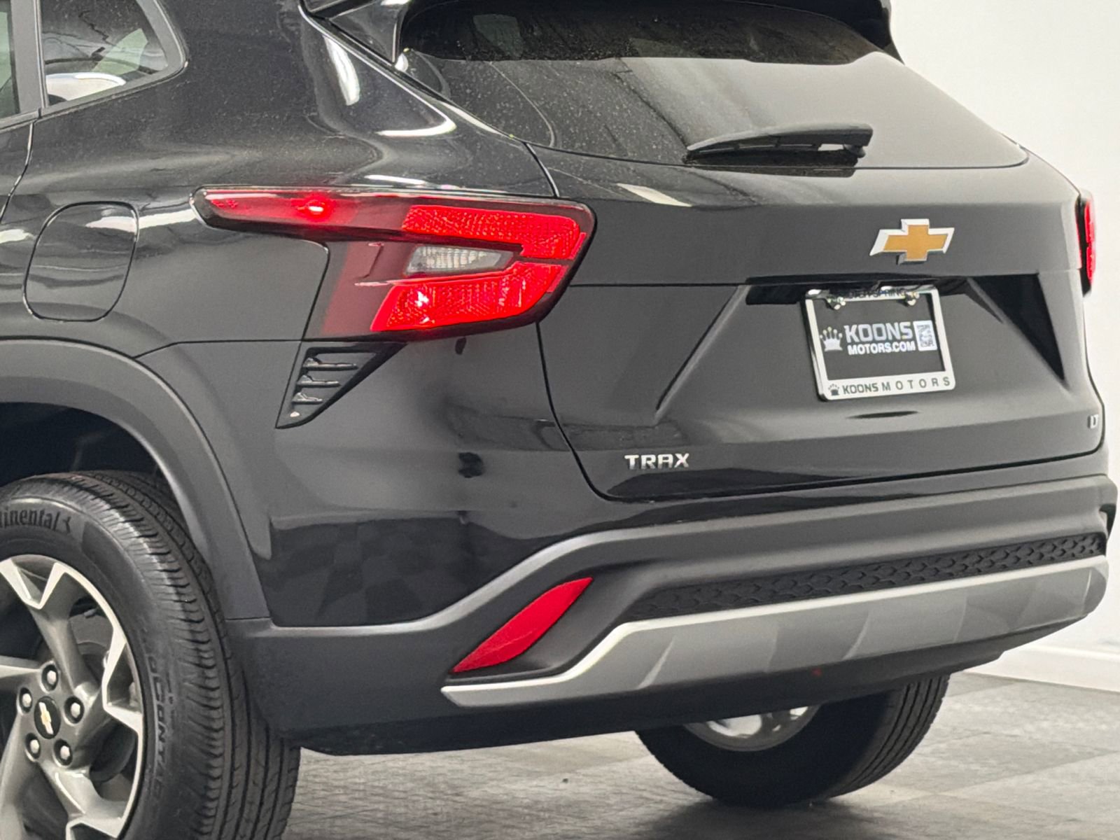 Used 2024 Chevrolet Trax LT image 7