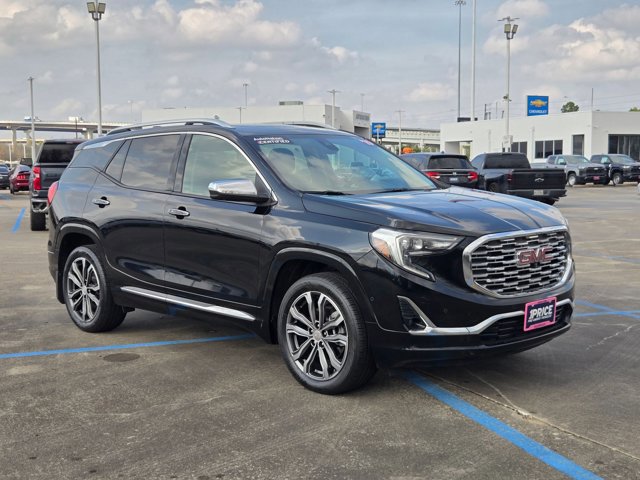 Used 2019 GMC Terrain Denali image 3