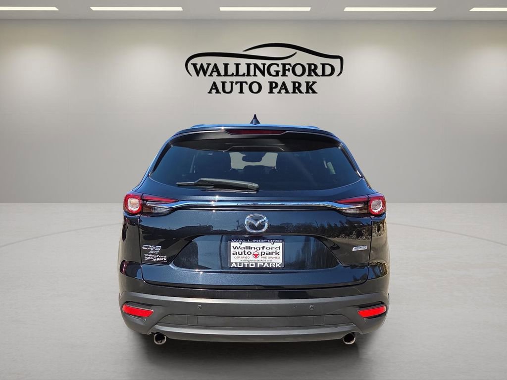 Used 2018 MAZDA CX-9 Touring w/ Touring Premium Package image 5
