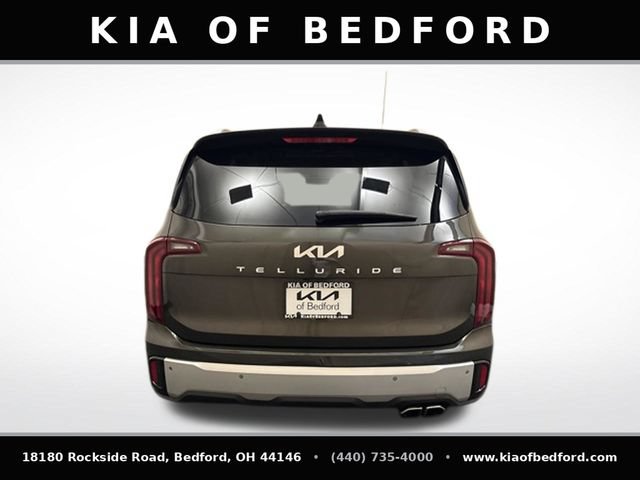Certified 2024 Kia Telluride S FWD image 7