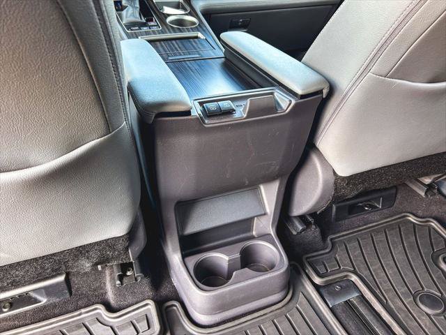 Certified 2021 Toyota Sienna Limited AWD/4WD image 14