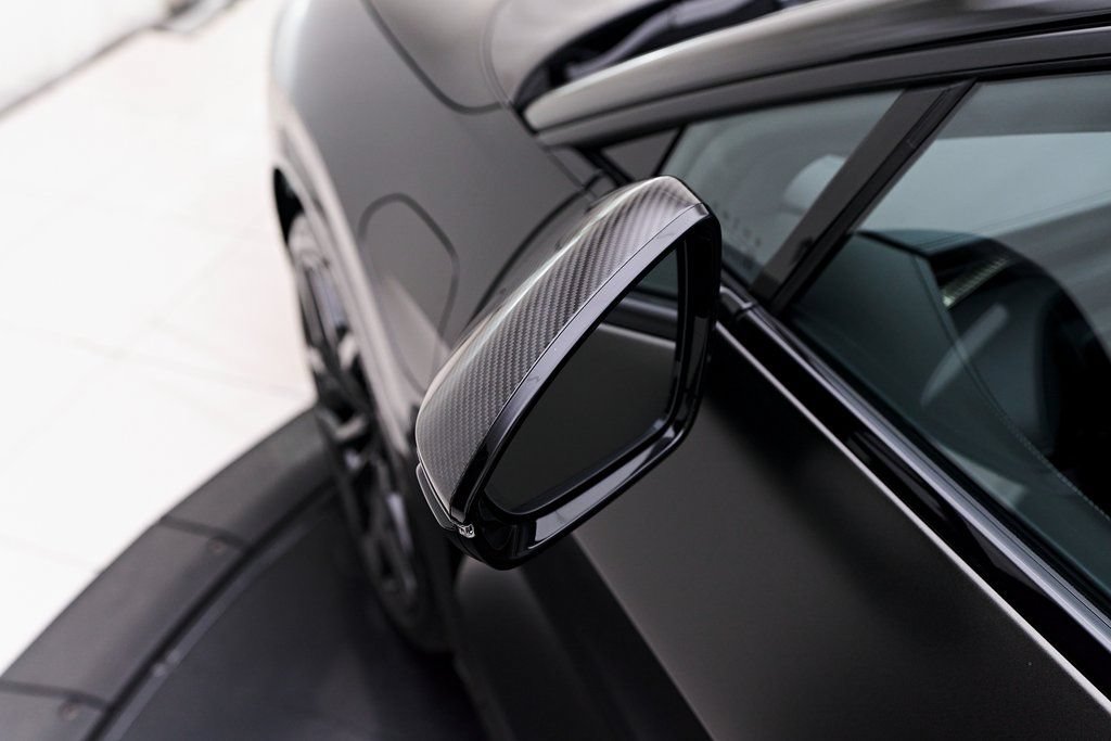 Used 2025 Lotus Eletre AWD/4WD image 32