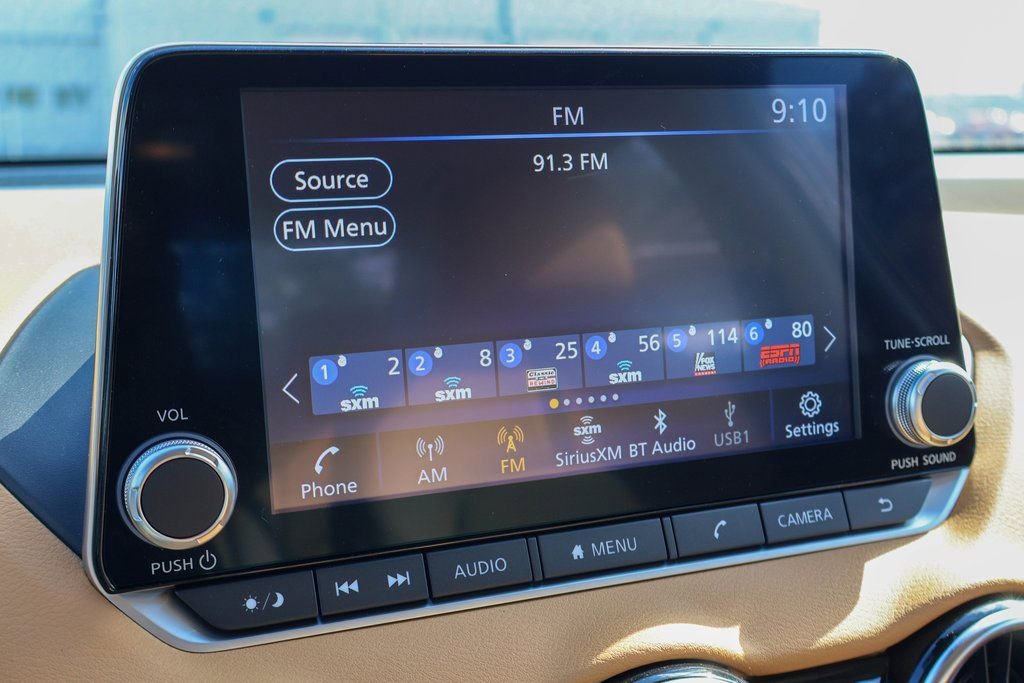 New 2025 Nissan Sentra SV image 5