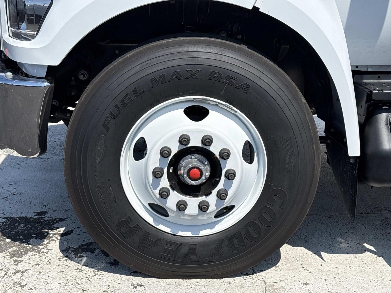 New 2027 Ford F650 2WD Crew Cab Super Duty image 9