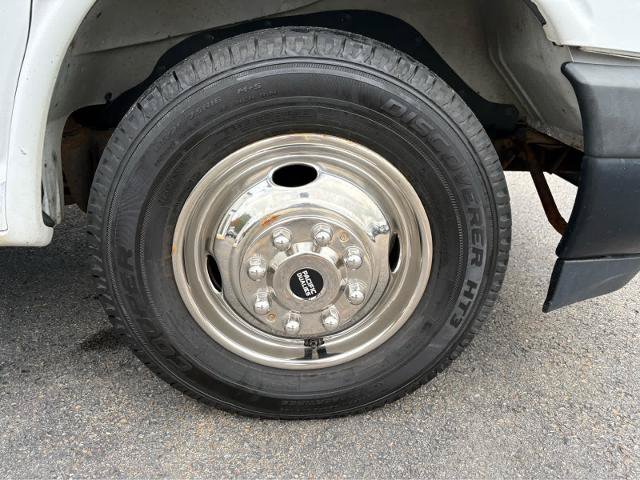 Used 2018 GMC Savana 3500 w/ Power Convenience Package RWD image 12