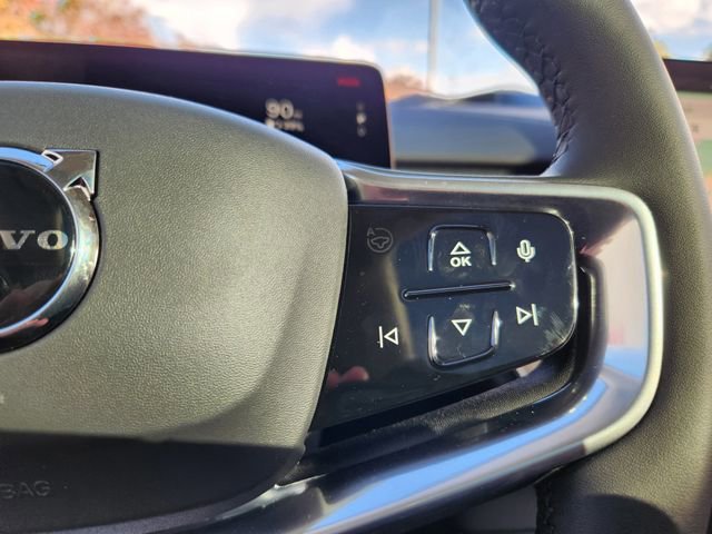 New 2025 Volvo EX90 Plus w/ Protection Package Premier AWD/4WD image 19