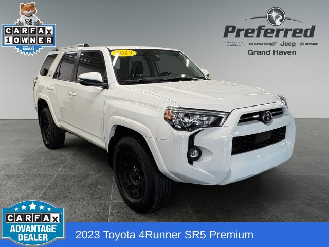Used 2023 Toyota 4Runner SR5 Premium w/ Moonroof Package AWD/4WD image 1