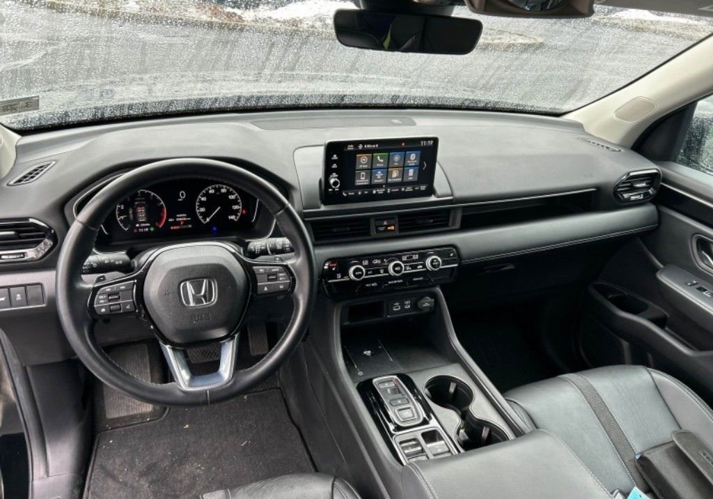 Used 2023 Honda Pilot EX-L image 6