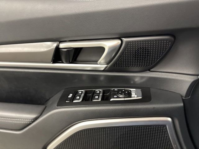 Used 2025 Kia Telluride S image 28