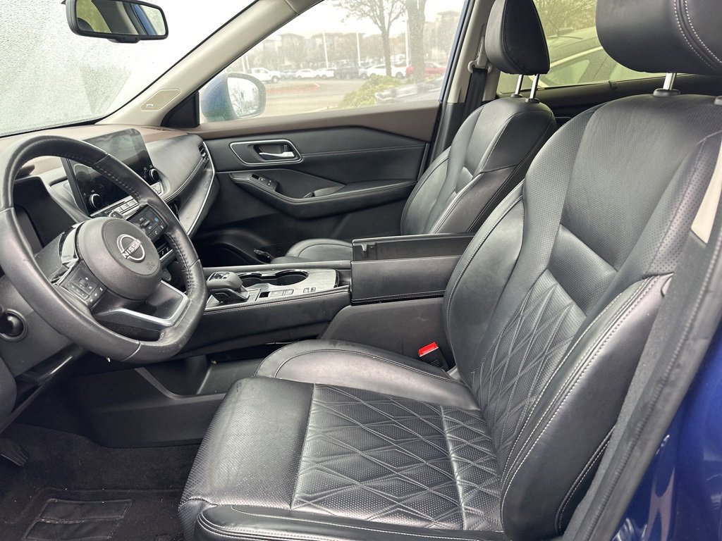 Used 2023 Nissan Rogue Platinum w/ Platinum Premium Package image 10