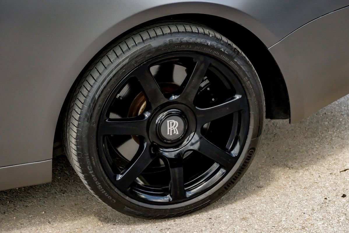 Used 2016 Rolls-Royce Wraith image 60