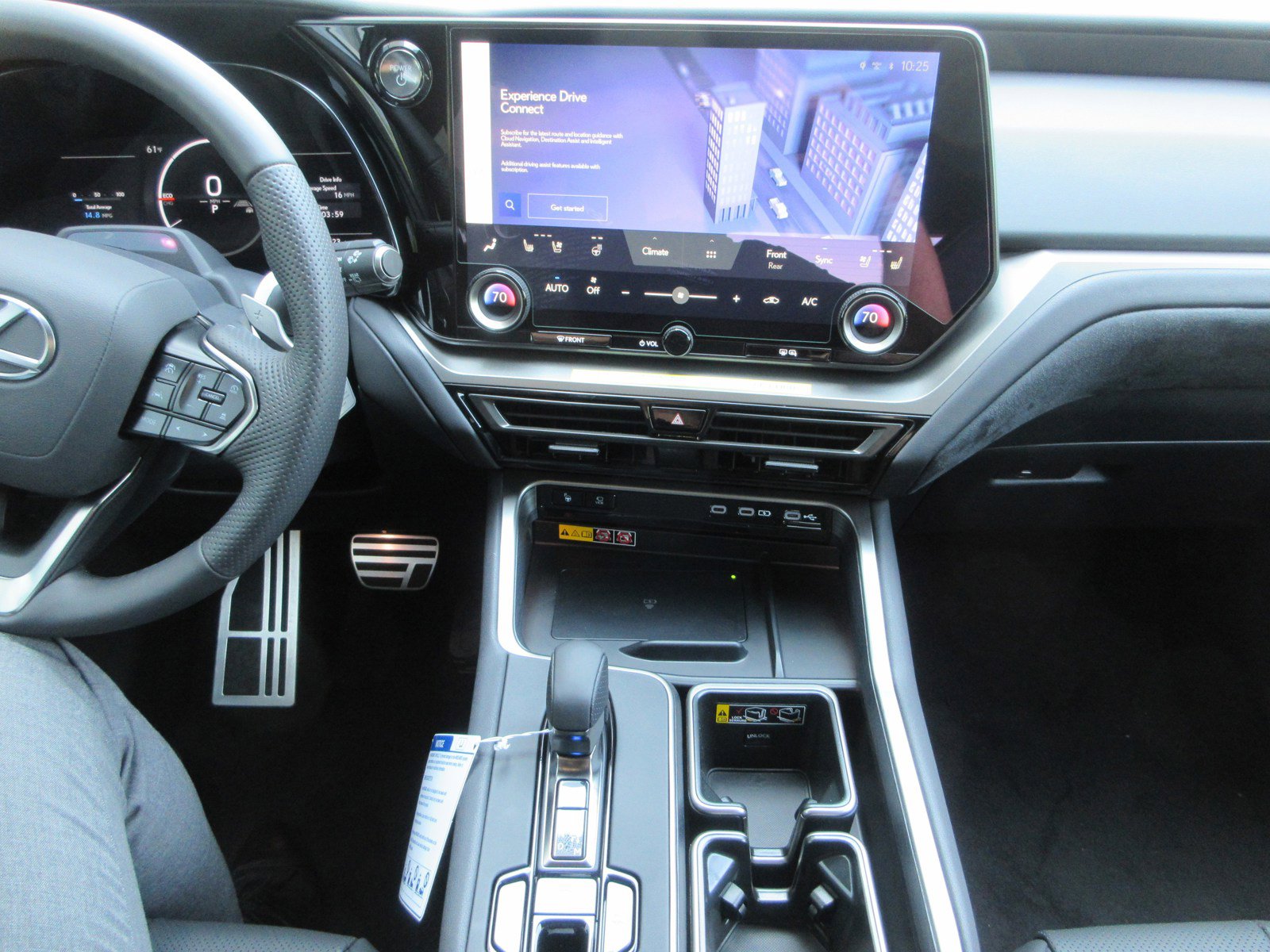 New 2026 Lexus TX 500h AWD image 38