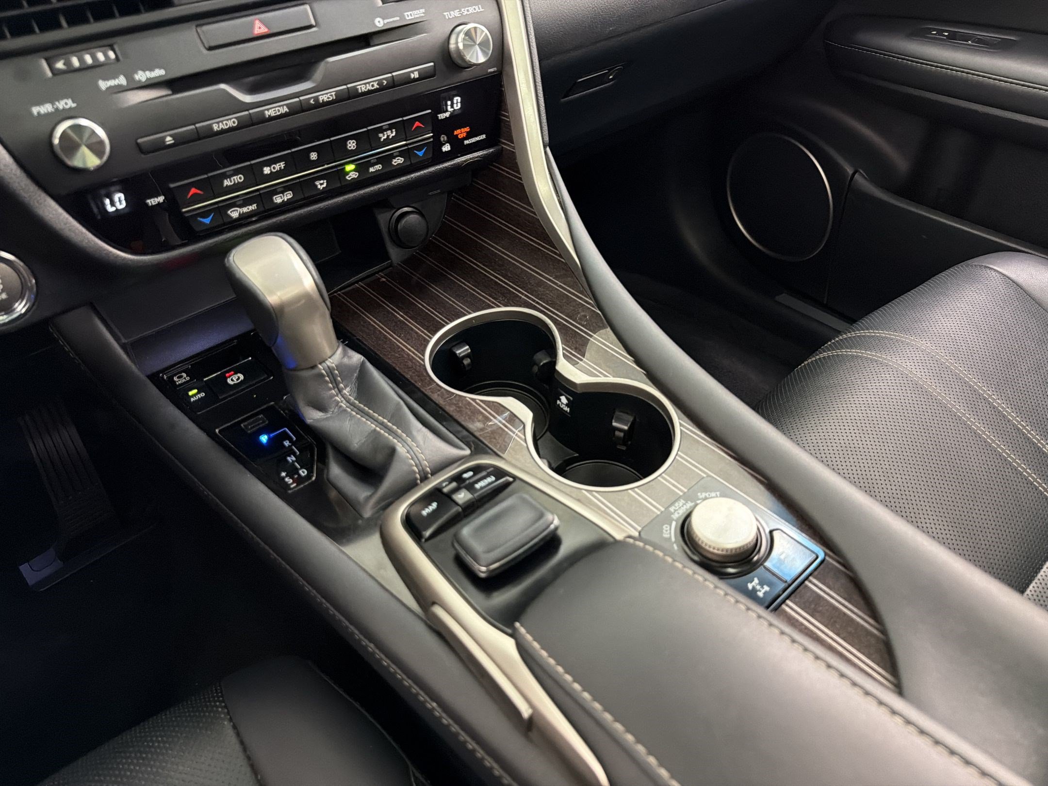 Used 2016 Lexus RX 350 AWD w/ Luxury Package image 18